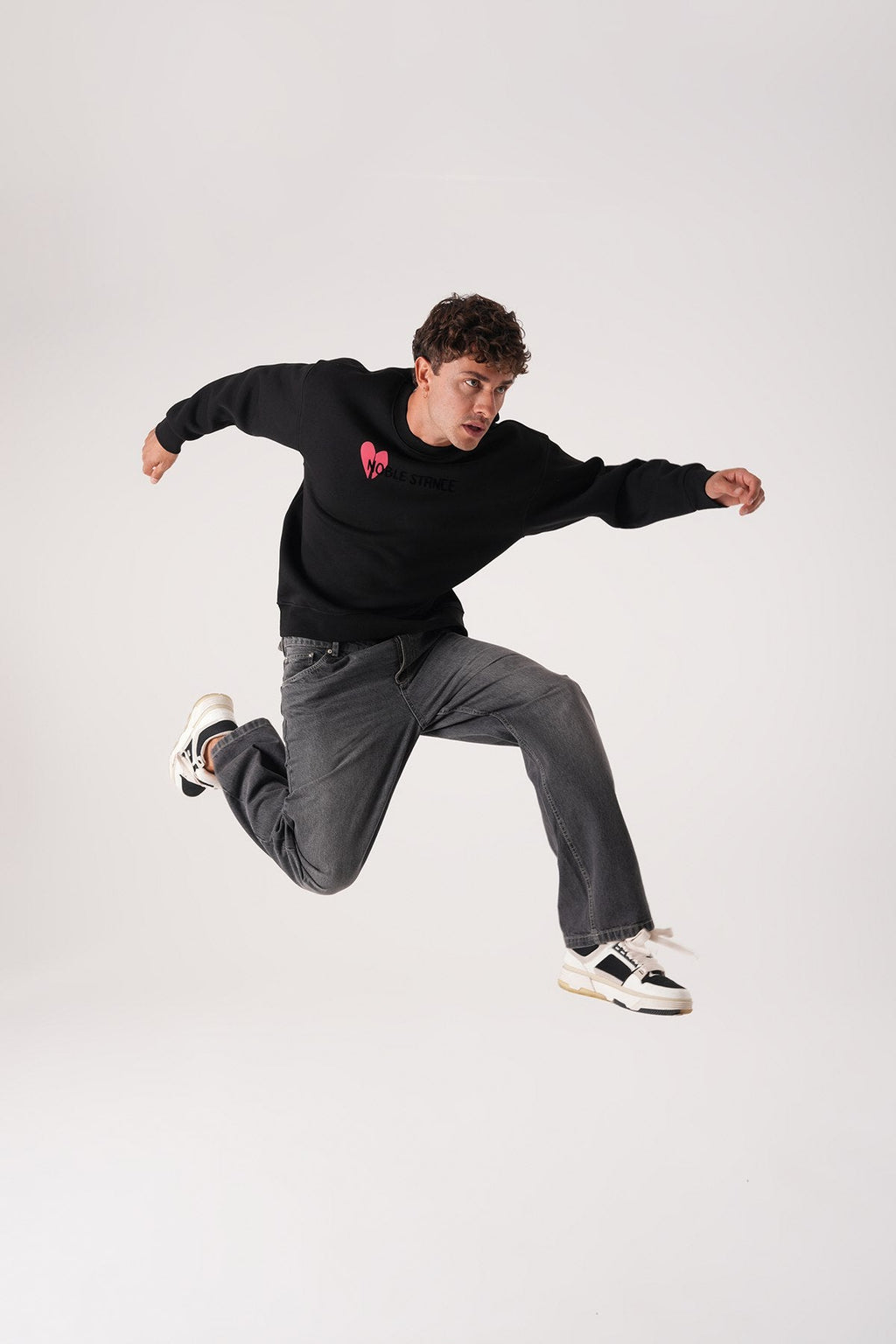 Noble Stance Oversized Sweatshirt: Artistic Heart & Dog Graphic